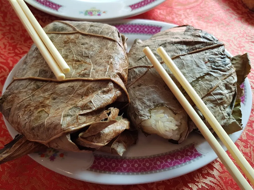 Riz Gluant Dans Feuille de Lotus